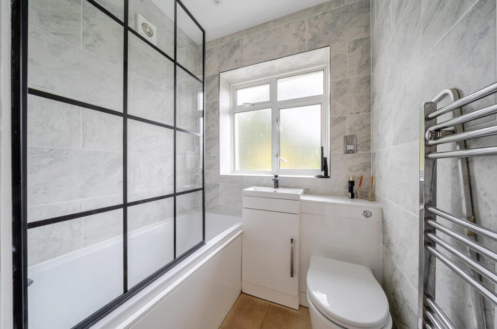 1364132-11-68e653...