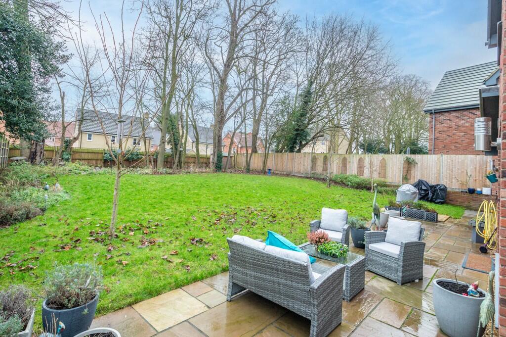 33 Old Stable Lan...