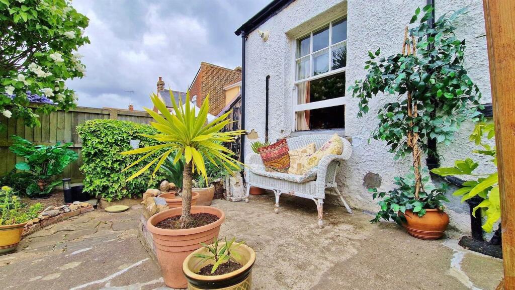 Outside - Rear