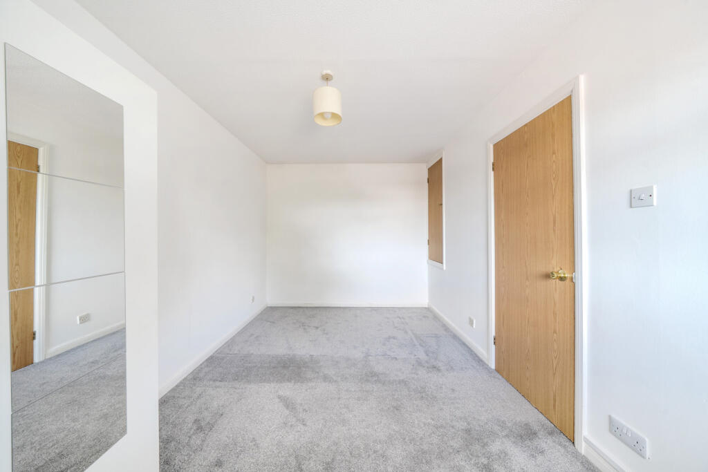 1317904-2-685ec60...