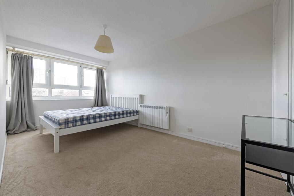 Bedroom+1