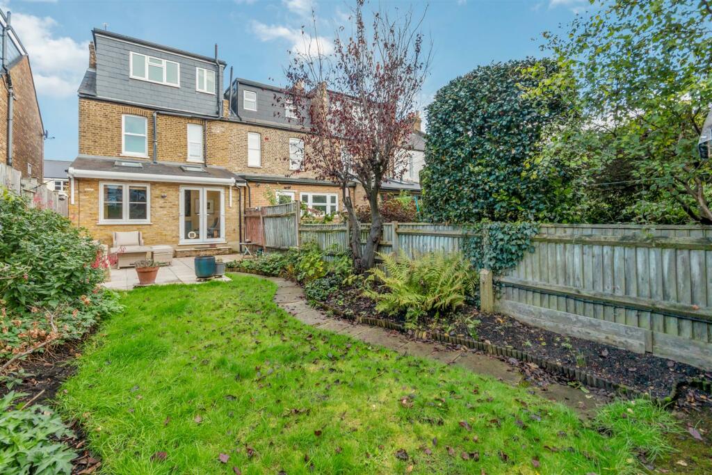 West Facing Rear Garden
