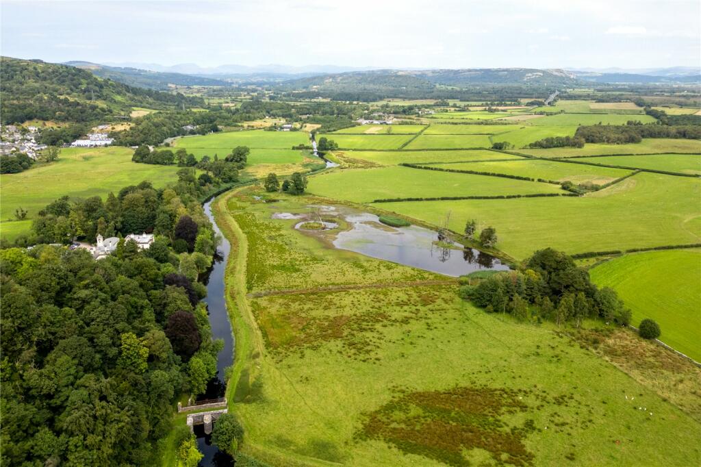 Land