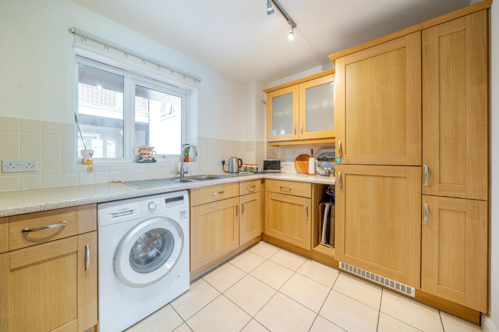 1332483-12-688a0c...