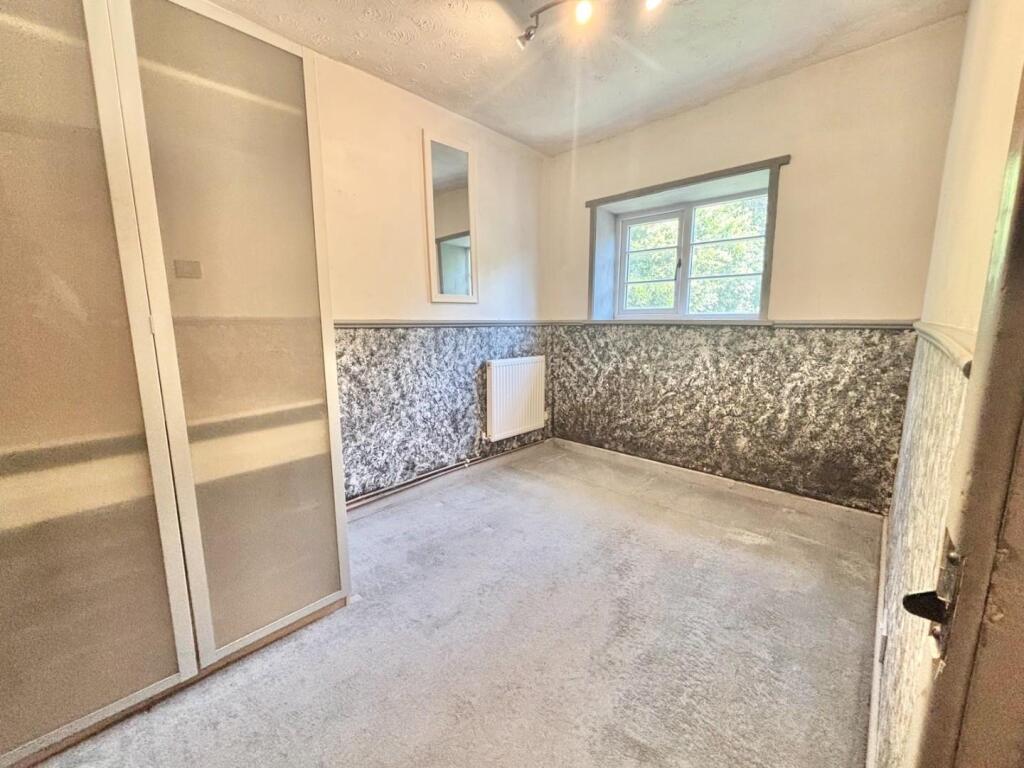 863885ba-1ec3-4ddc-85a8-bc1e4bd56d23.jpg
