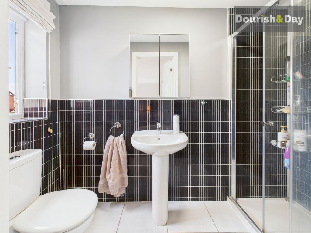 Bed One En-Suite
