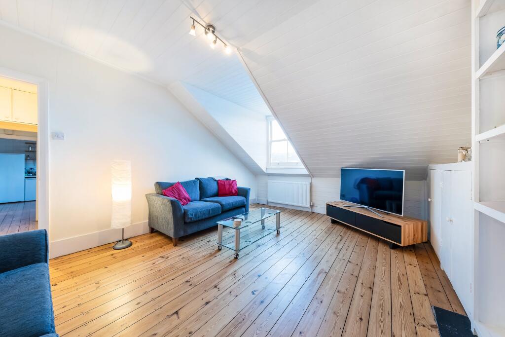 Chambre Flat D, 4 Te