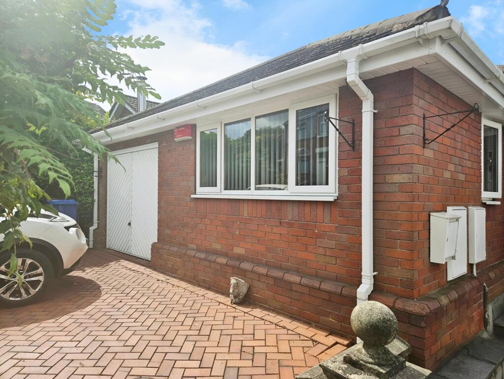 Driveway &amp; Garage