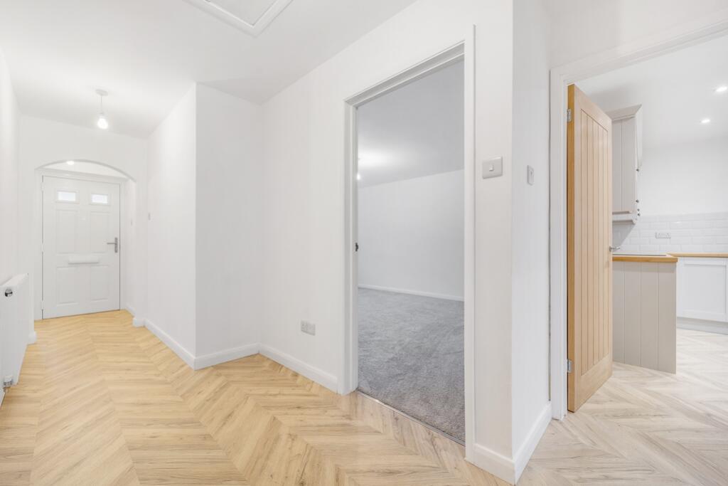 29 Oakwood Glade (Holbeach)-13