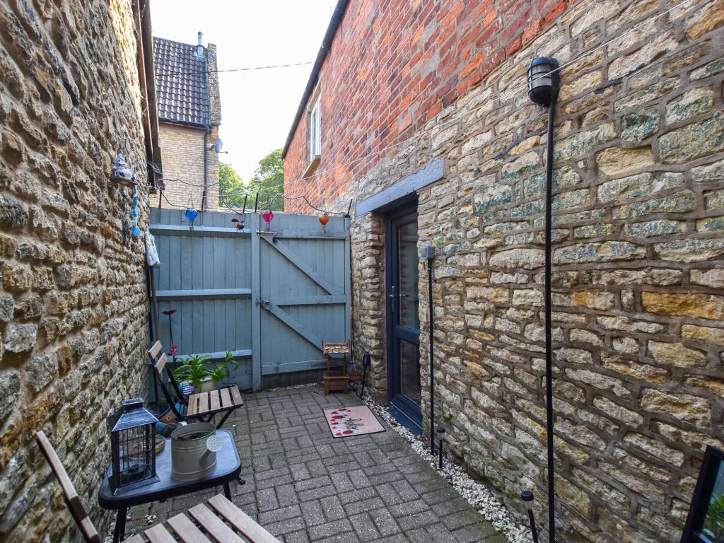Rear Courtyard