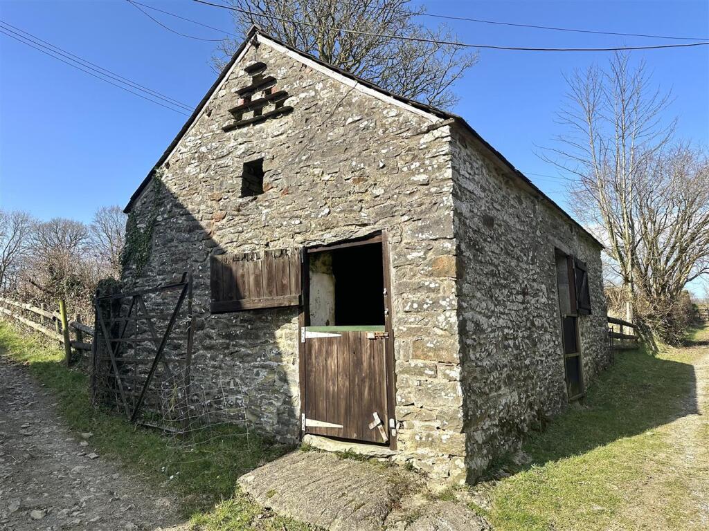 Further Stone Stable Building