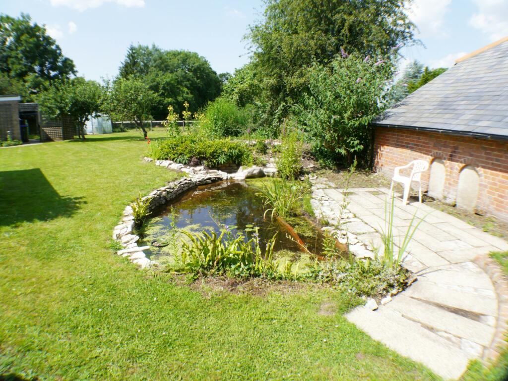 Feature Pond