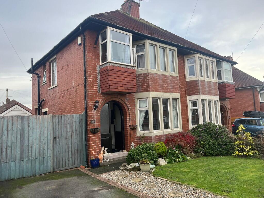 Bromsgrove Avenue, FY2