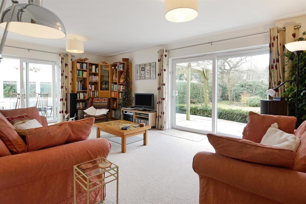 Sitting Room (1).jpg