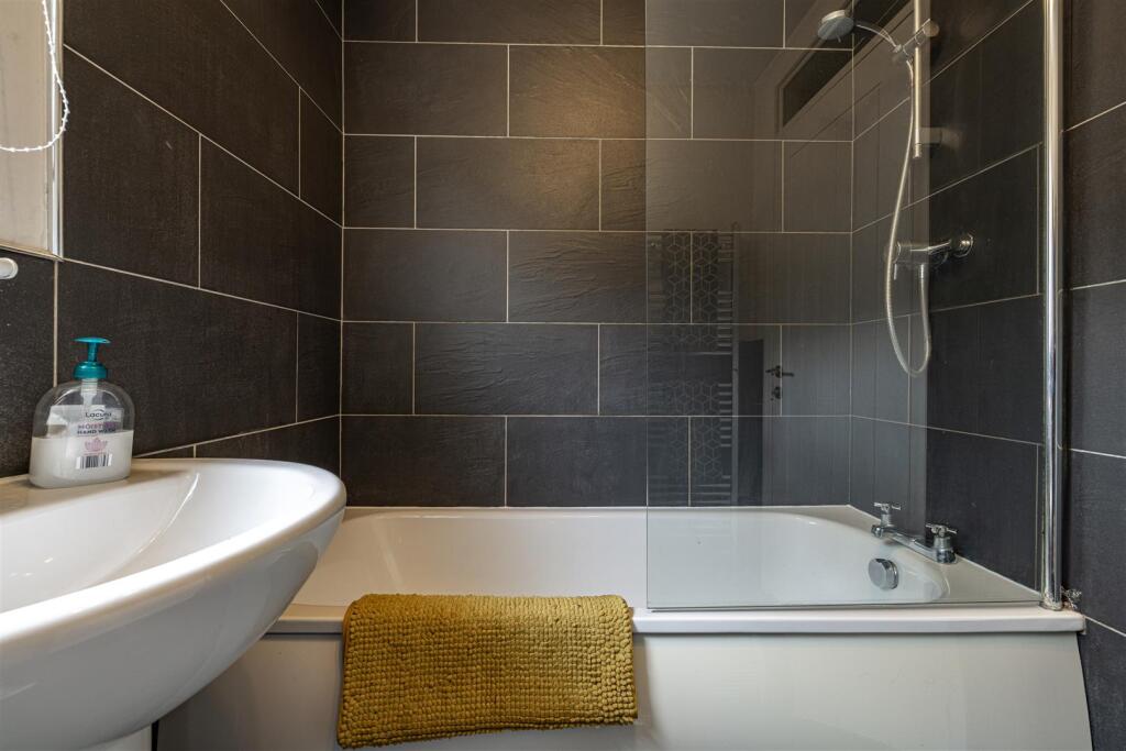 17 Leebrae Galashiels 32.jpg