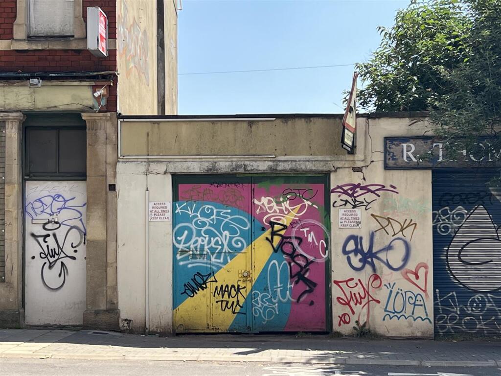 6 - Building Plot in Bedminster with planning gran