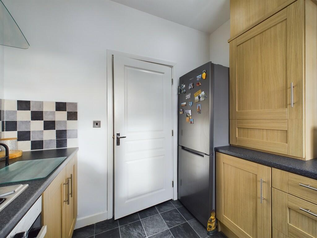 CAM02060G0-PR0231...