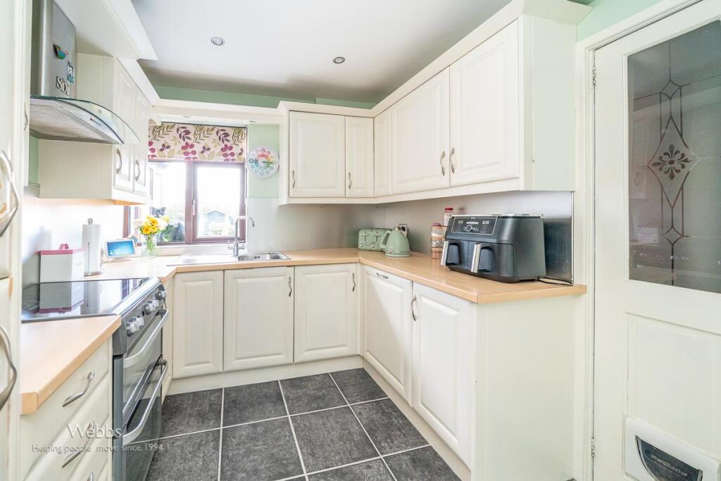 © Webbs Estate Agents © (10 of 32).jpg