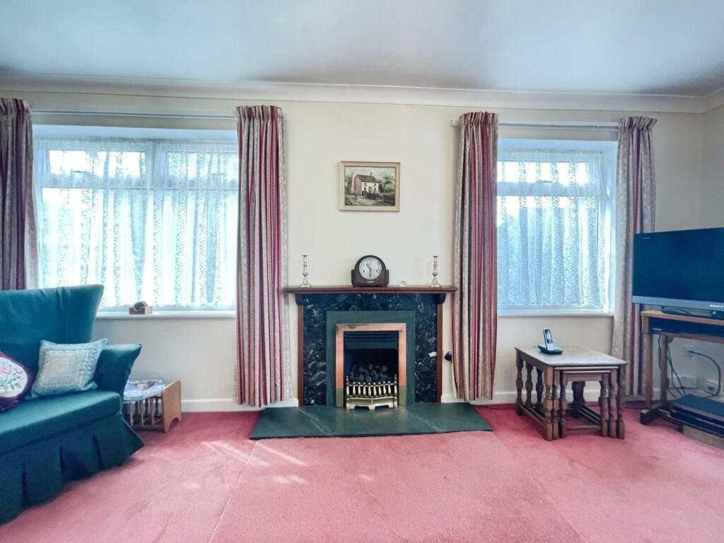 1370ff0b--4888-9D67-C721F00B698F-71589-000009F2A1F