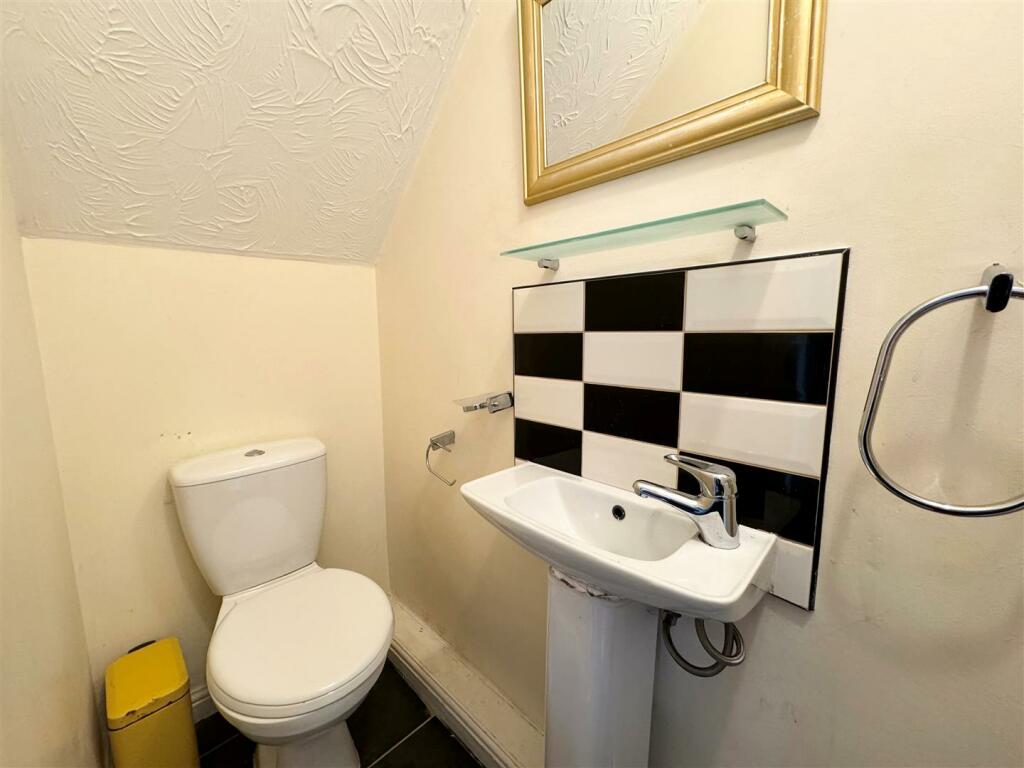 wc.jpg