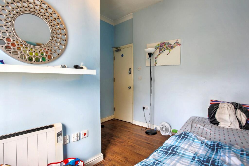 20250702211653_239-Horsedge-Street-15_SzgRu