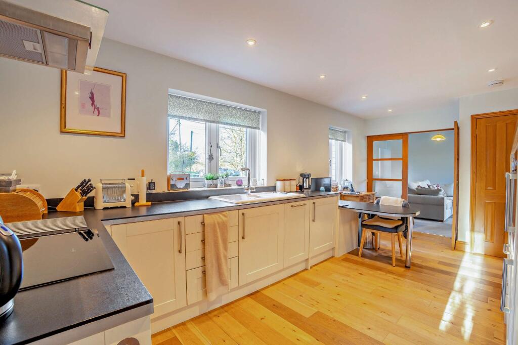 Annexe Kitchen