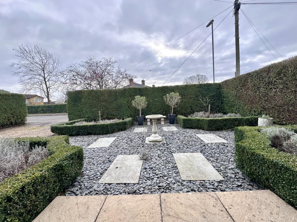 Garden 3