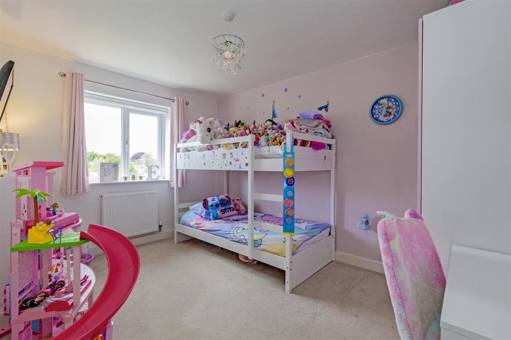 Bedroom 3-1.jpg