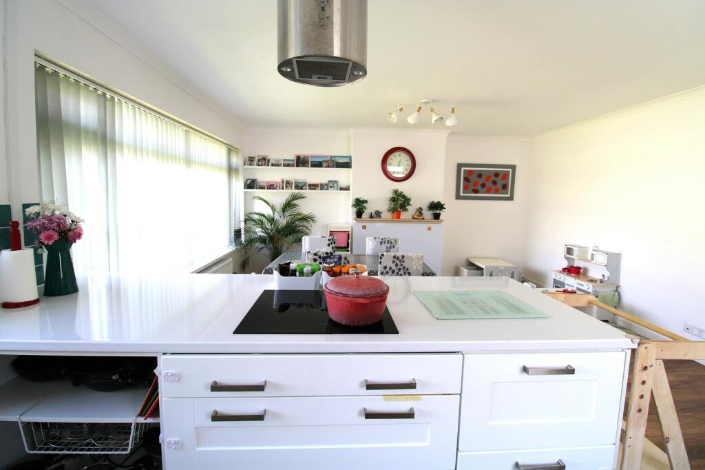 Open-Plan Kitchen/Dining/Sitting Room
