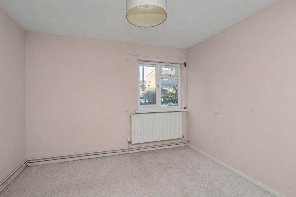 43 Keepers Coombe, Bracknell, Berkshire, RG12 0TN