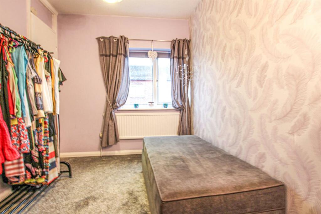 IMG_8714 BED - DRESSING RM.jpg