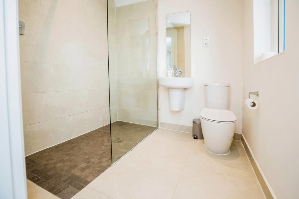En-suite Two