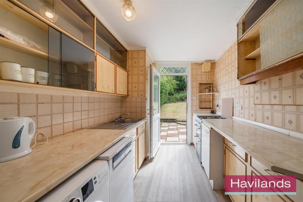 Gatward Close-3.jpg