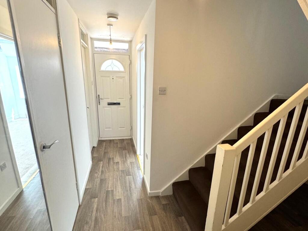 Hallway.jpg