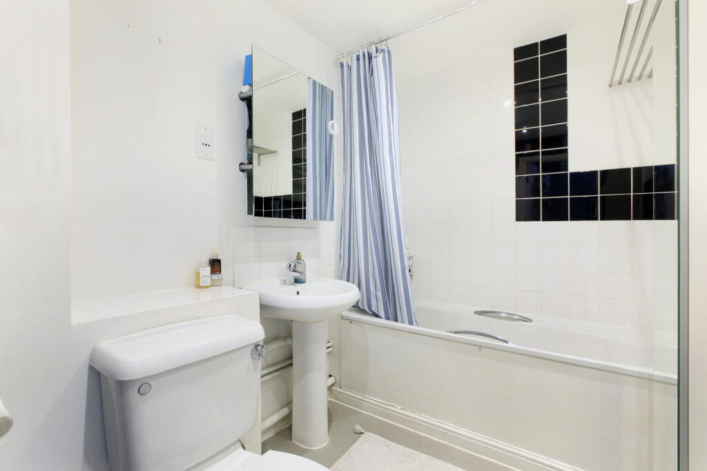 property in Oyster Wharf, 
Battersea, SW11