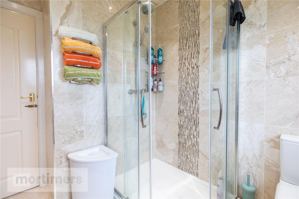 Family Shower Room