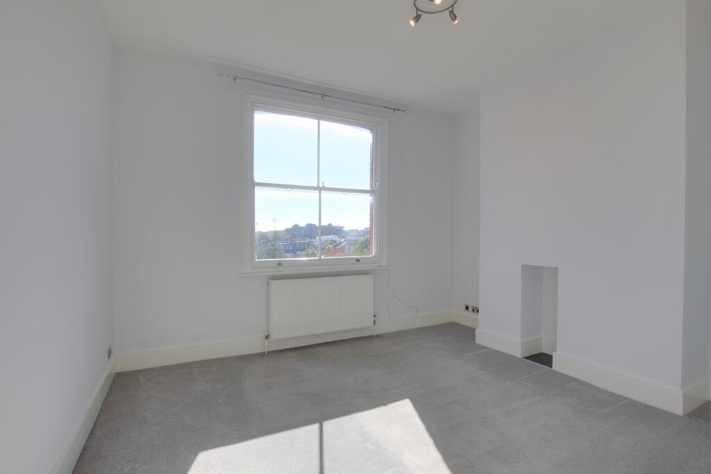 4  bedroom 1.jpg