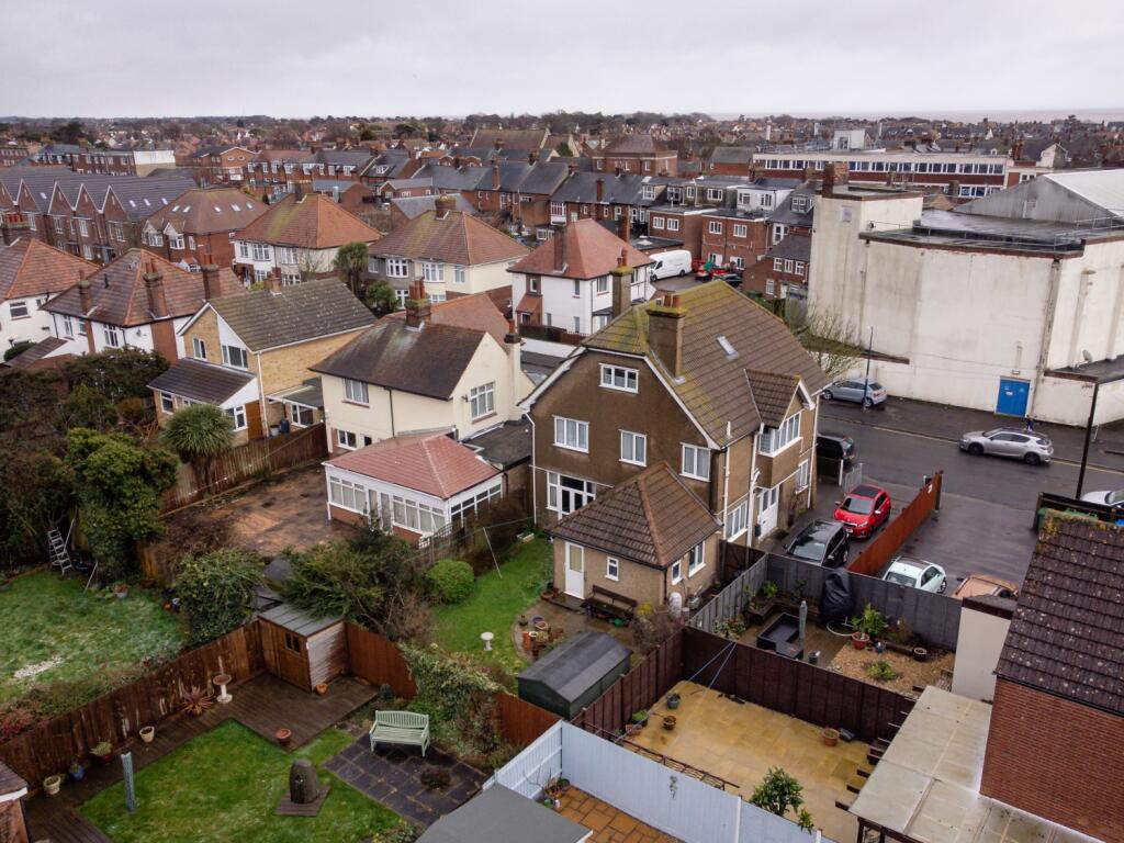 20230310120859 - DJI_0283 - 36 Penfold, IP11 7BP