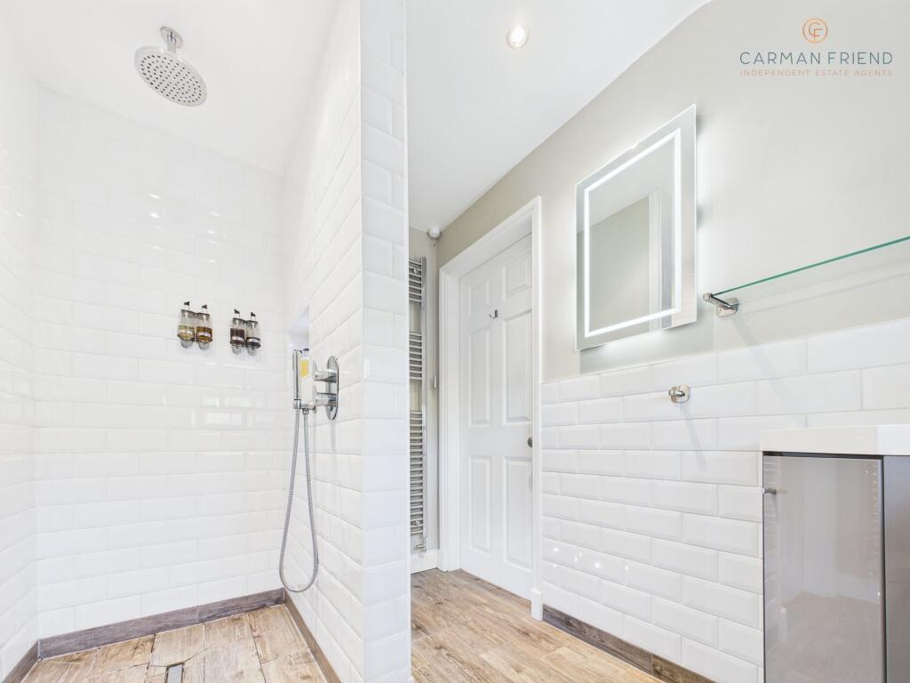 Ensuite
