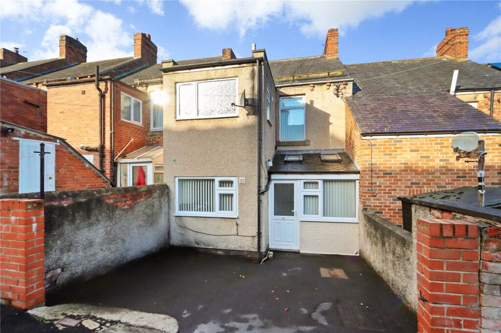 Rear / Yard