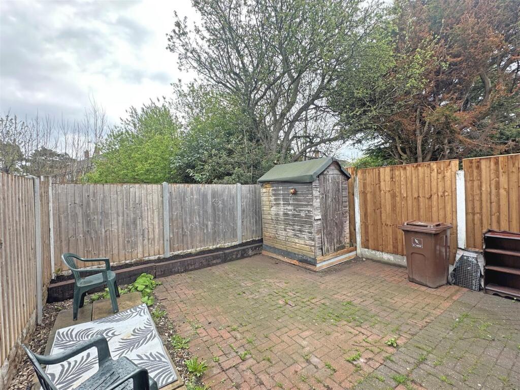 Back Garden View 2.jpg