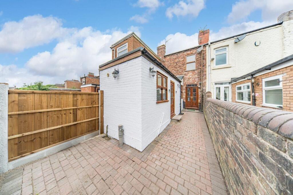 46 Columbia Road rear yard.jpg