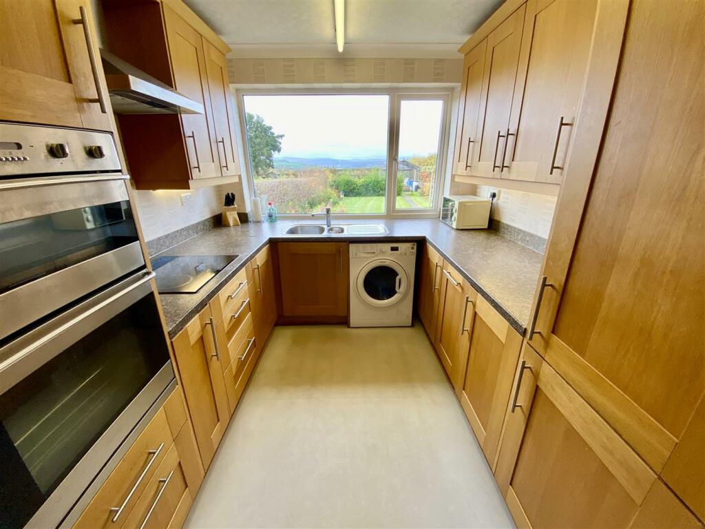 Bramleys Estate Agents - Slipper Lane - Mirfield (