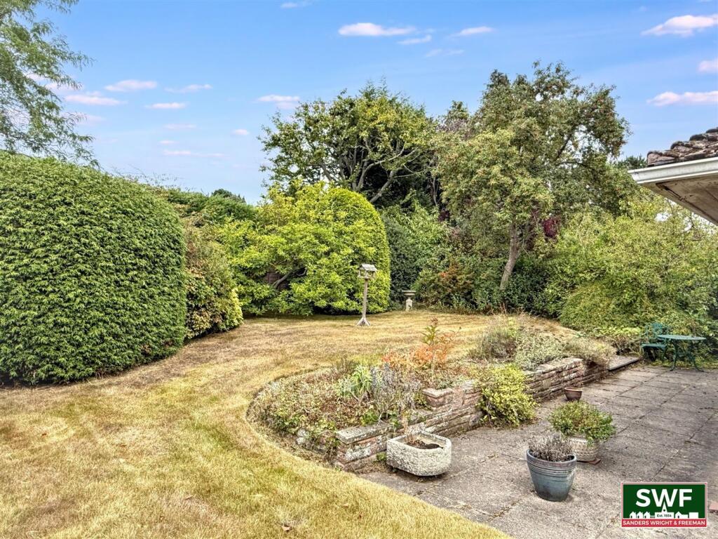 GARDEN (24).jpg