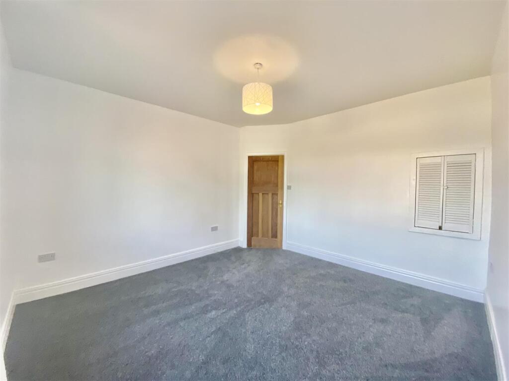 Master Bedroom 3.jpg