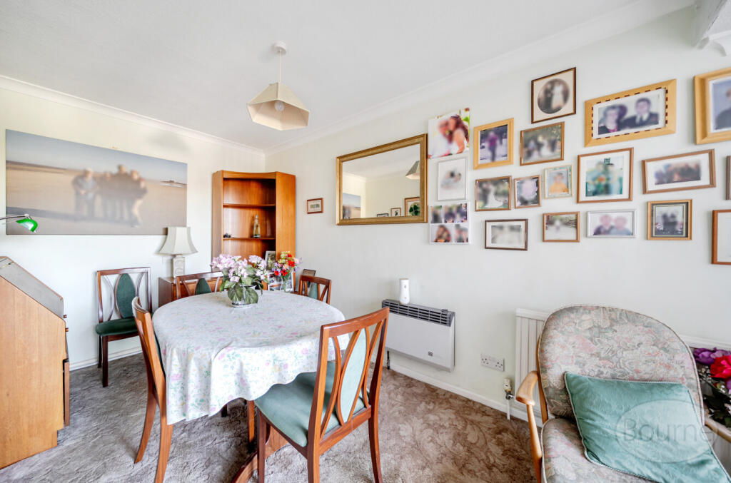 7fd6e5ff-55d5-494...