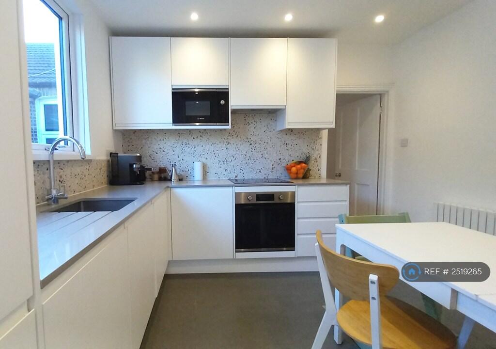 Kitchen - View 3