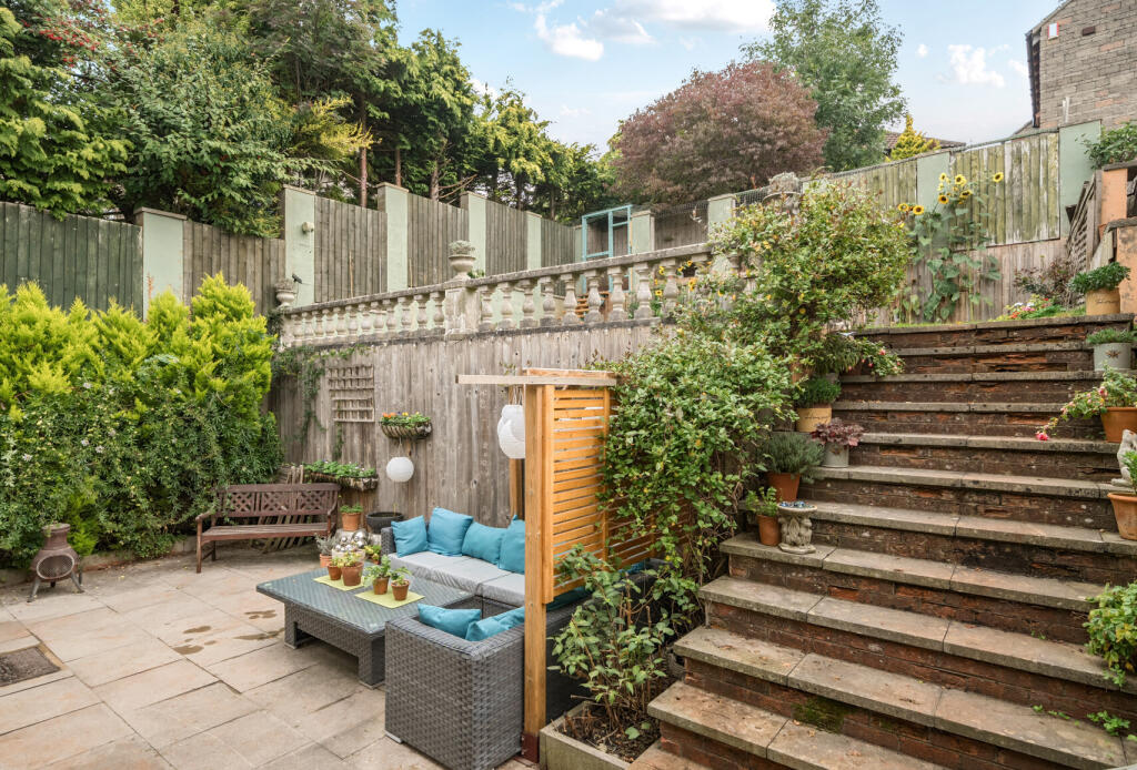 1362360-7-68de3c2...