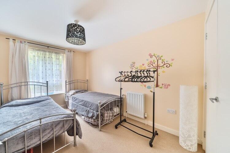 1297170 1 682f40ffc7731 ARW 1