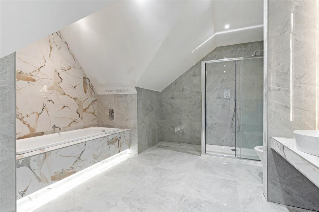 Principal Ensuite